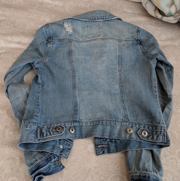 Cute jean jacket price not negotiable - Picture 2 of 4